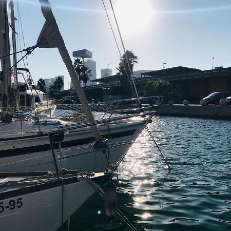 Sleep & Boats Barcelona City Sant Adria de Besos Exterior photo